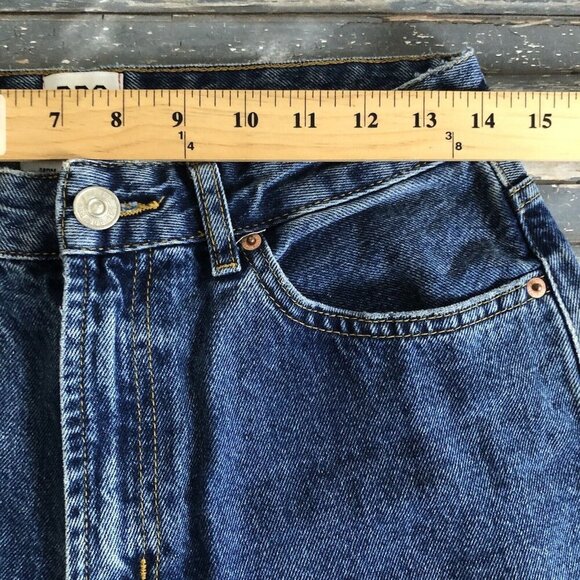 BDG Urban Outfitters Jeans Womens 28 Blue Mom High Rise Denim Distressed - Picture 6 of 11